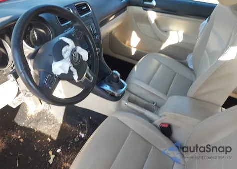 2011 Volkswagen Jetta Sportwagen 2.0L Tdi z USA, uszkodzony, nr VIN 3VWPL7AJ2BM670037